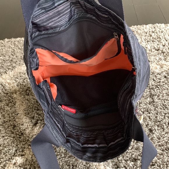 ADIDAS workout bag, grey and pink - Picture 6 of 8